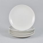 663825 Dinner plates